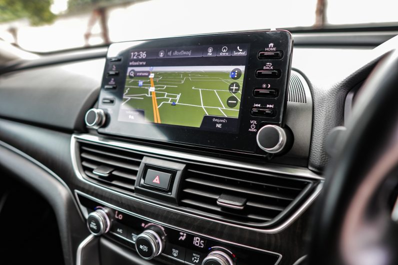 
								Honda Accord 2.0 Hybrid AT ปี 2021 full									