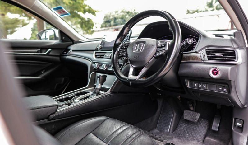 
								Honda Accord 2.0 Hybrid AT ปี 2021 full									