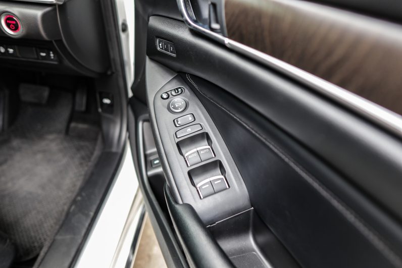 
								Honda Accord 2.0 Hybrid AT ปี 2021 full									