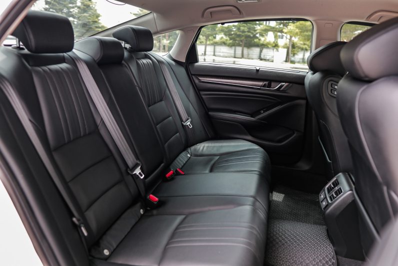 
								Honda Accord 2.0 Hybrid AT ปี 2021 full									