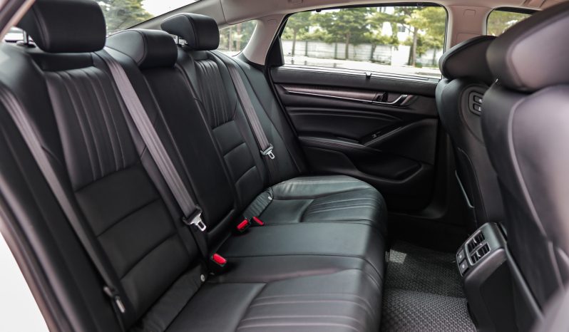 
								Honda Accord 2.0 Hybrid AT ปี 2021 full									
