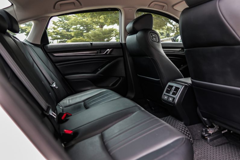 
								Honda Accord 2.0 Hybrid AT ปี 2021 full									
