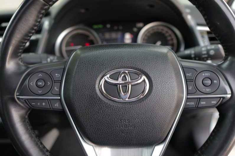 
								TOYOTA CAMRY 2.5 HYBRID PREMIUM 2019 full									