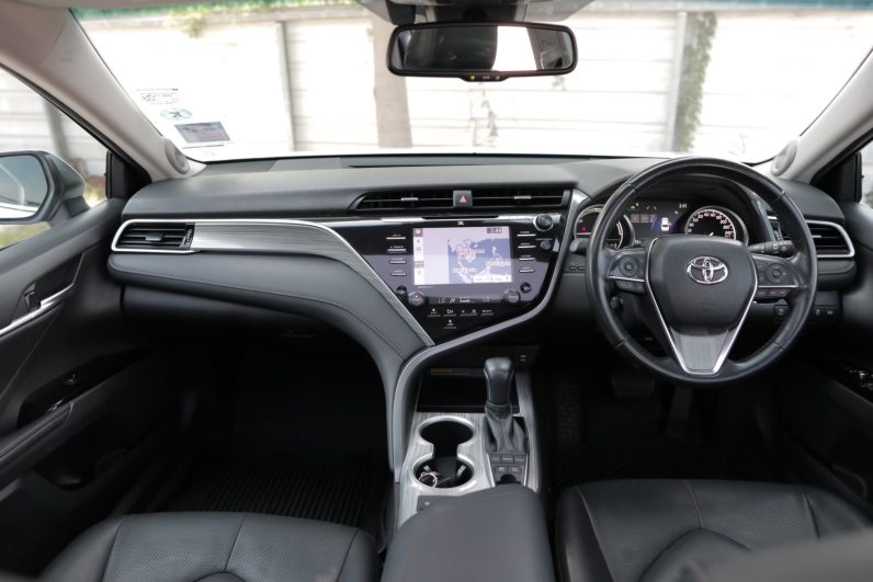 
								TOYOTA CAMRY 2.5 HYBRID PREMIUM 2019 full									