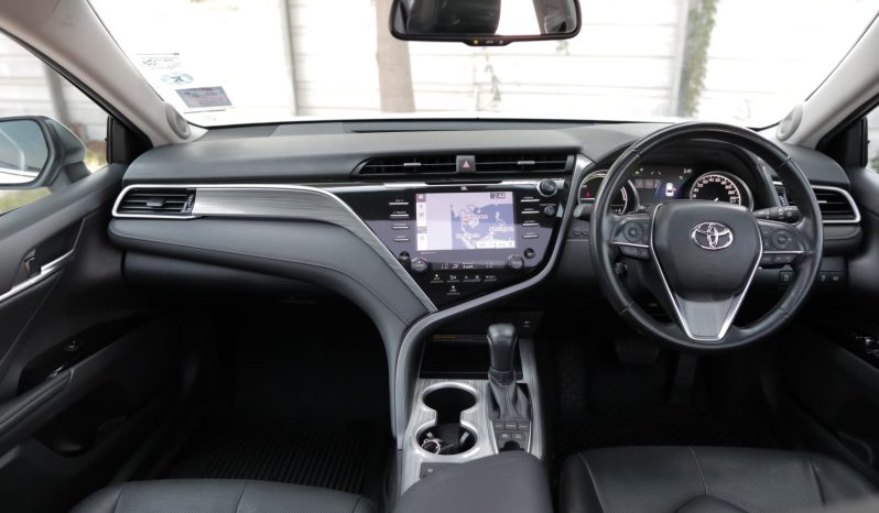 
								TOYOTA CAMRY 2.5 HYBRID PREMIUM 2019 full									