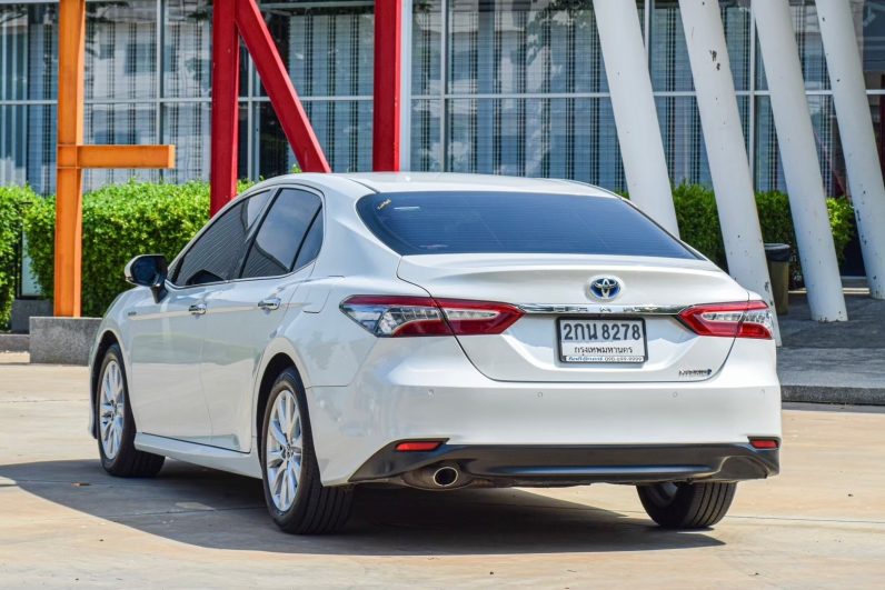 
								TOYOTA CAMRY 2.5 HYBRID PREMIUM 2019 full									