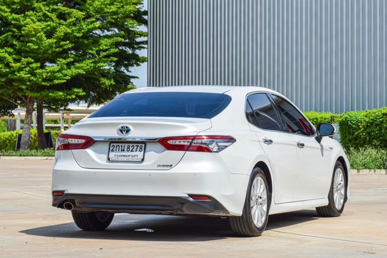 
								TOYOTA CAMRY 2.5 HYBRID PREMIUM 2019 full									