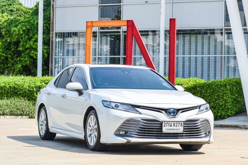 
								TOYOTA CAMRY 2.5 HYBRID PREMIUM 2019 full									