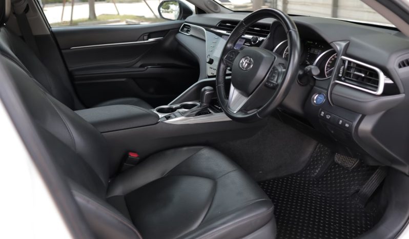 
								TOYOTA CAMRY 2.5 HYBRID PREMIUM 2019 full									