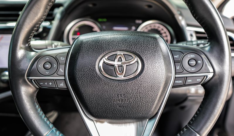 
								TOYOTA CAMRY 2.5 HYBRID PREMIUM 2019 full									