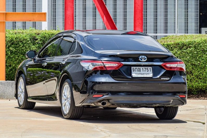 
								TOYOTA CAMRY 2.5 HYBRID PREMIUM 2019 full									