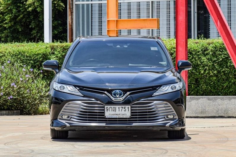 
								TOYOTA CAMRY 2.5 HYBRID PREMIUM 2019 full									