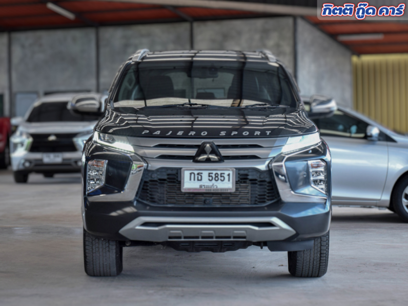 
								MITSUBISHI PAJERO 2.4 GT PREMIUM 2019 full									