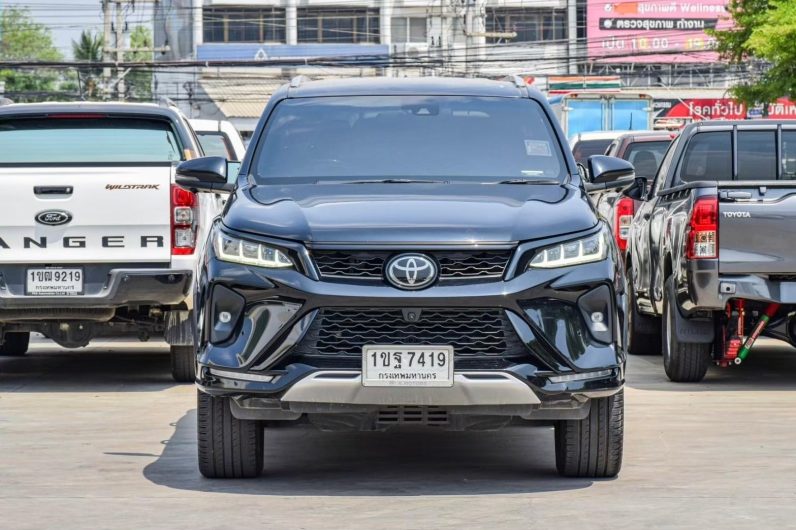 
								TOYOTA FORTUNER 2.8 LEGENDER 4WD 2020 full									