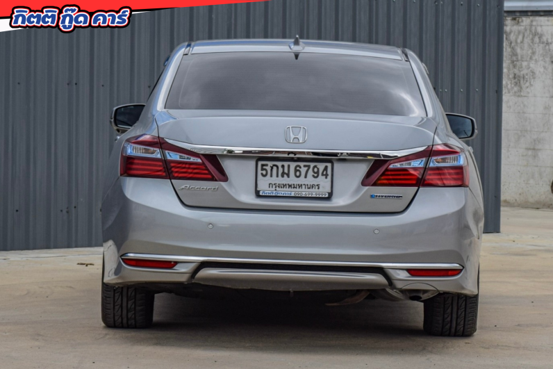 
								HONDA ACCORD 2.0 HYBRID 2016 full									